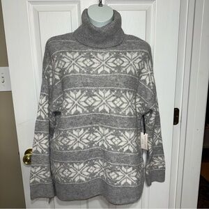 Cupcakes & Cashmere Snowflakes Nordic Turtleneck Gray Oversize Sweater Sz L NEW